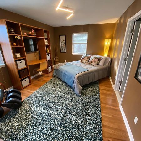 Here It Is! Cool Cape Cod-3 Br-2.5 Bath-12 Guests Olathe Exteriér fotografie