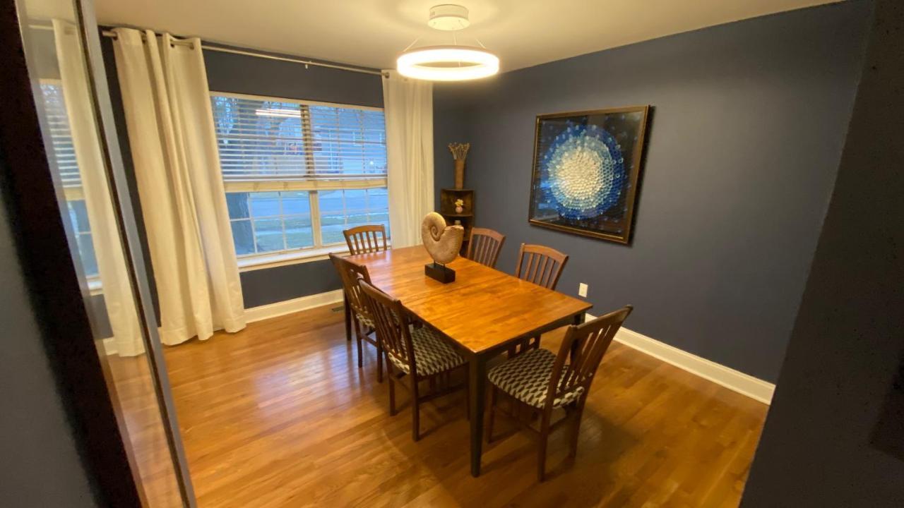 Here It Is! Cool Cape Cod-3 Br-2.5 Bath-12 Guests Olathe Exteriér fotografie