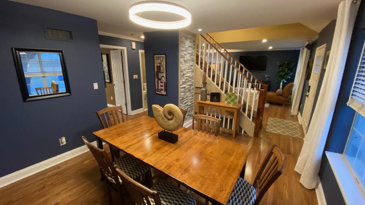 Here It Is! Cool Cape Cod-3 Br-2.5 Bath-12 Guests Olathe Exteriér fotografie